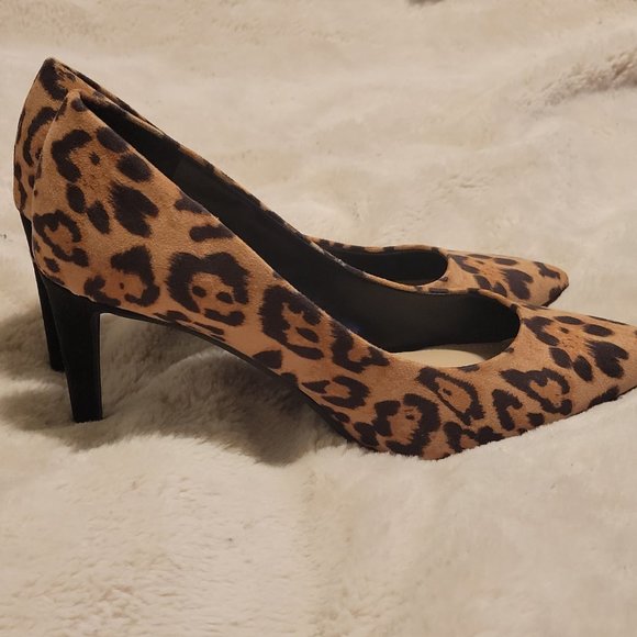 Kelly & Katie Leopard Print (3 in) Pointed Toe High Heels Size 6 - Picture 3 of 8
